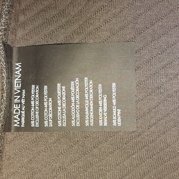 Club Monaco Sweater - Picture 3 of 3